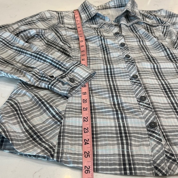 Columbia Plaid Roll Tab Button Down Shirt Size L - Picture 9 of 9